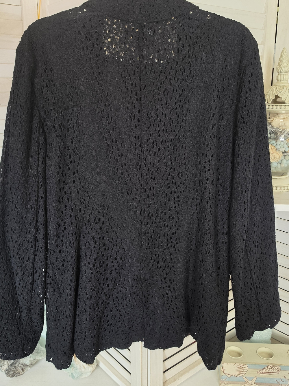 Black Lace Blazer - Dana Buchman - Size 12 | Classic, Formal, Sleek - Picture 4 of 5